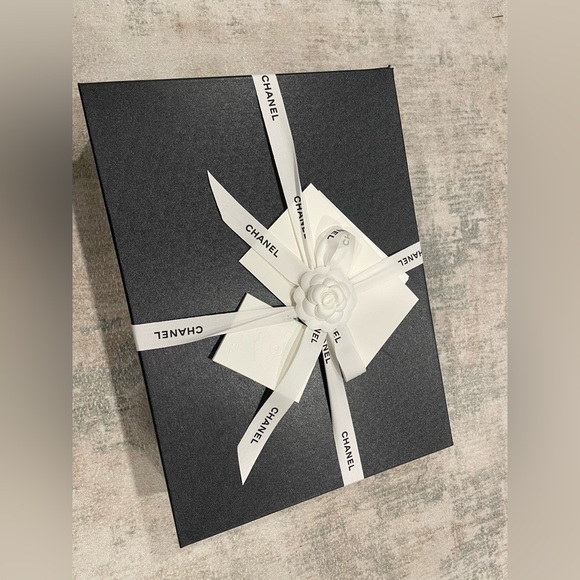 Chanel Brand New Rain boots - Picture 8 of 8